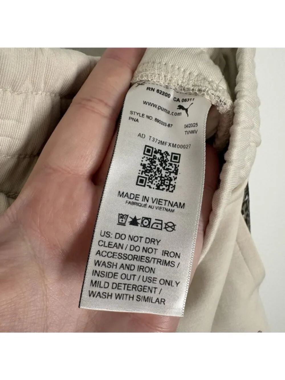 Puma Women XL Alpine Snow Essentials Animal Print Straight Leg Pants NWT - Picture 10 of 13